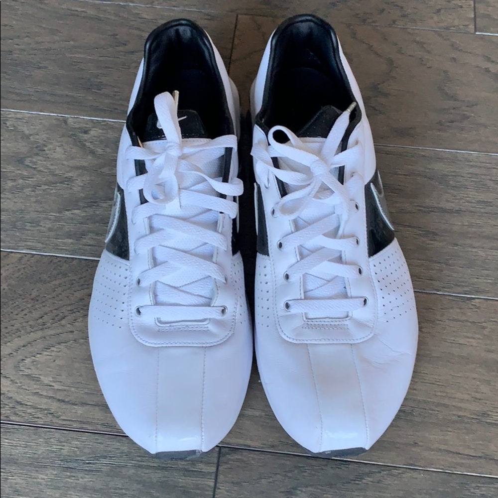 Nike Shox Leather size 10